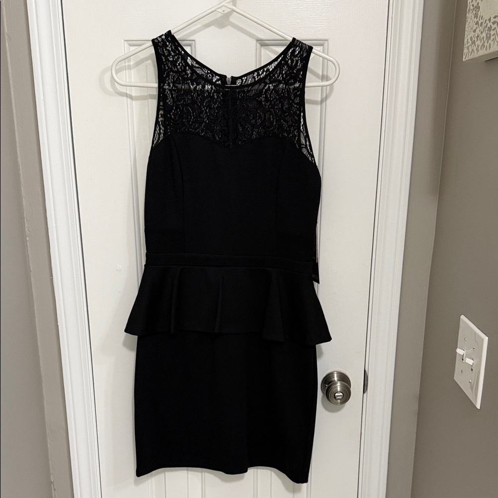 Brand New Kensie Elegant Black Lace Peplum Mini Dress